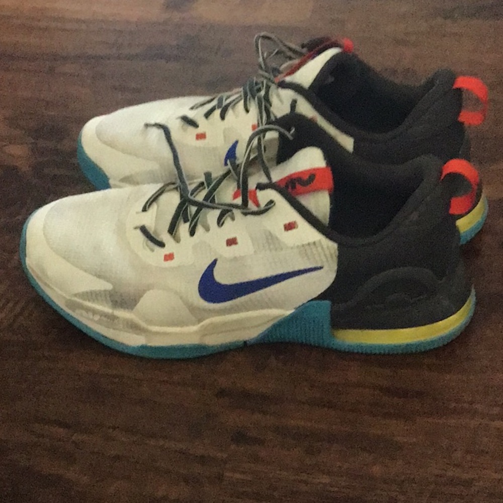 Nike Air Max 2023 - Mens 9
